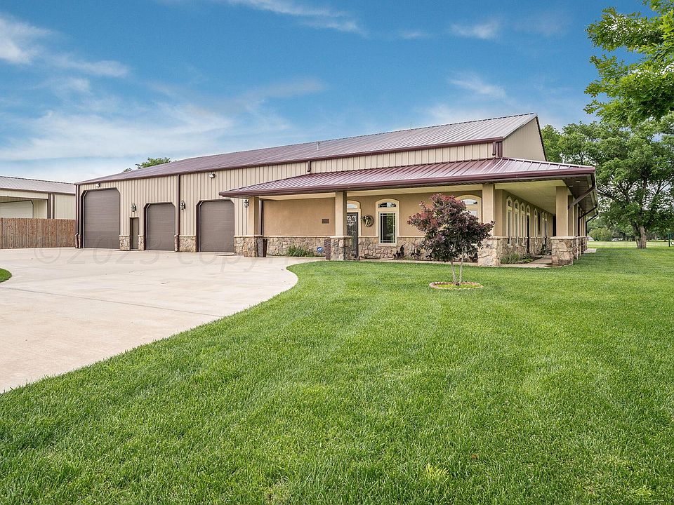 1700 Country Club Rd, Dalhart, TX 79022 MLS 23998 Zillow