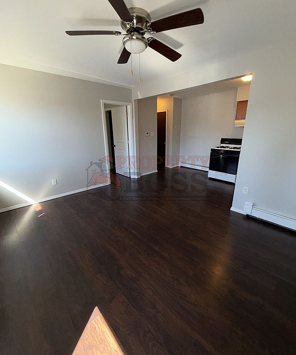 1st image of 4104 S Hohman Ave Unit 8-1