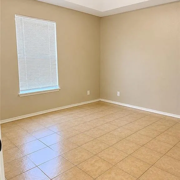 619 La Mancha Dr #3 — Photo 4