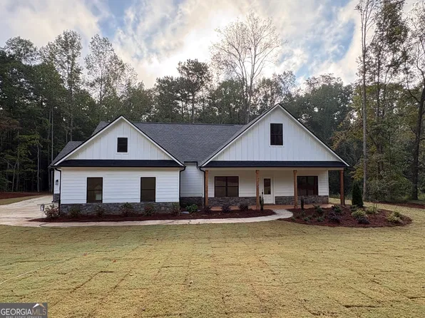 5544 State Route 101 N, Dallas, GA 30132