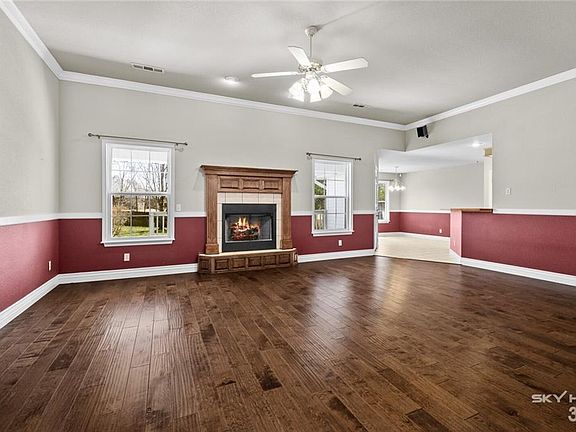 5th image of 5245 S 60th Pl