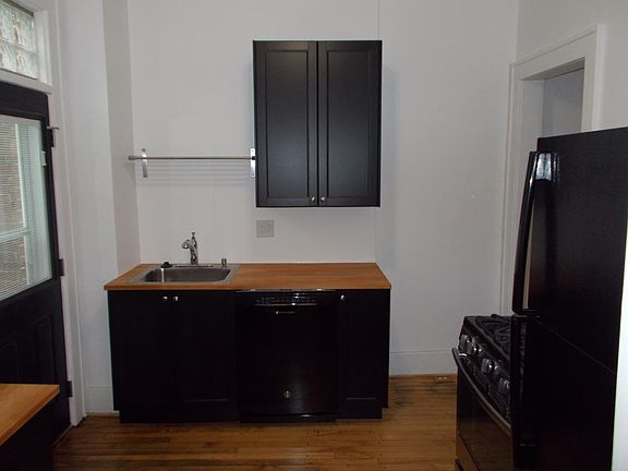 4th image of 341 W Harrison Ave