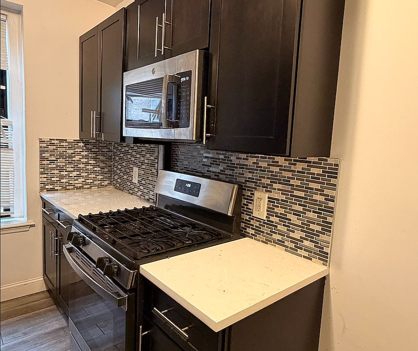 1st image of 11937 Metropolitan Ave APT 3C