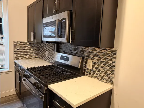 119-37 Metropolitan Avenue image 1 of 5