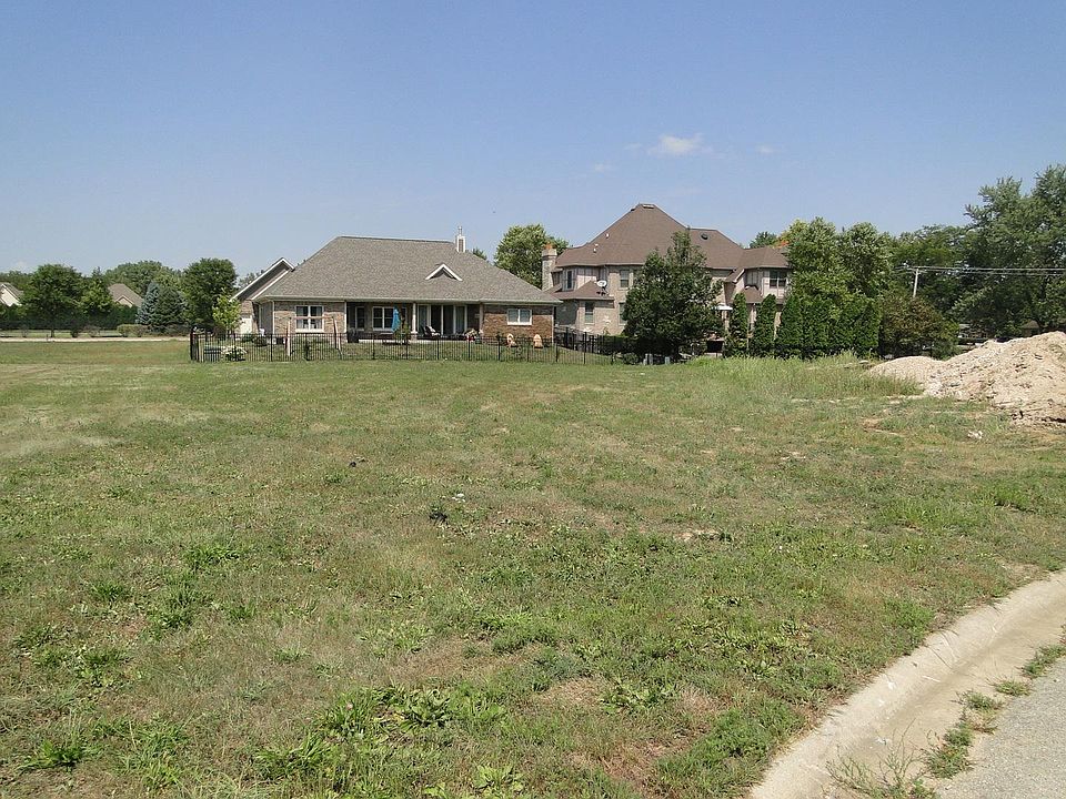 2nd image of 24836 Barolo Dr