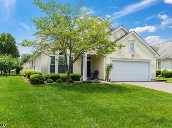 9 Stafford Ln, White Twp., NJ 07823