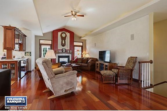 GORGEOUS GREAT ROOM