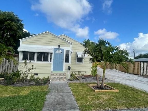3rd image of 307 NE 11th Ave