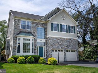 25316 Herring Creek Dr, Chantilly, VA 20152