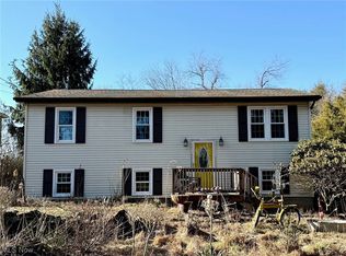 351 View Point Ln, Wheeling, WV 26003