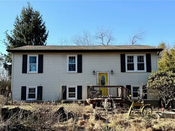 351 View Point Ln, Wheeling, WV 26003