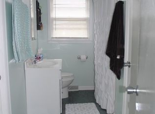 620 Elmcrest St NE, Roanoke, VA 24019