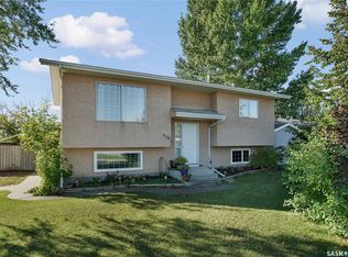 310 4th St, Dundurn, SK S0K1K0