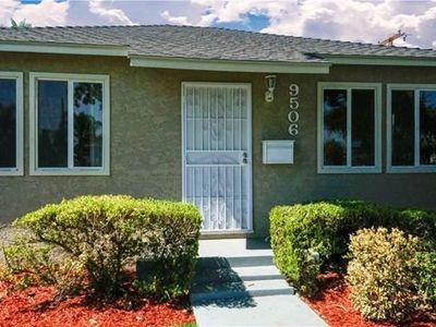 9506 Metro St, Downey, CA, 90240