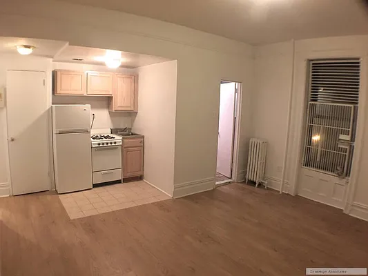 Rented by Sovereign Associates | media 20