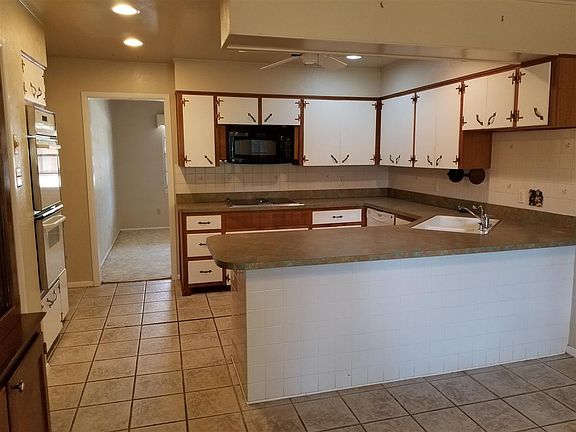 5th image of 2604 Sherrill Ln