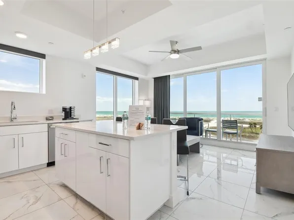 11500 Gulf Blvd #501, Treasure Island, FL 33706