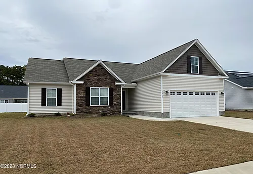 2417 Zircon Dr Photo 1