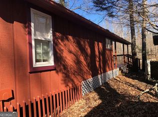 618 Riverside Dr, Cleveland, GA 30528