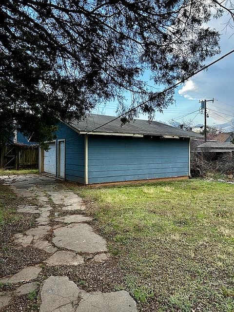 2nd image of 510 NW 17th St