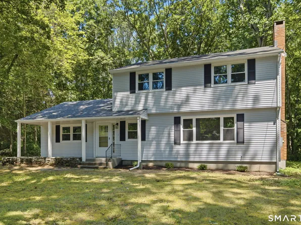16 Chadwick Drive, Old Lyme, CT 06371