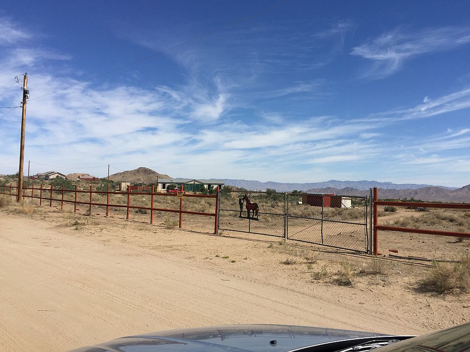 Mini ranch