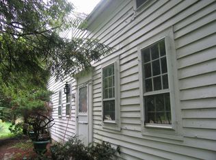 319 N Undermountain Rd, Sheffield, MA 01257