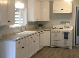 5114 E View Ln NE, Silverton, OR 97381