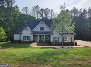 20 Cedrus Ct, Newnan, GA 30263