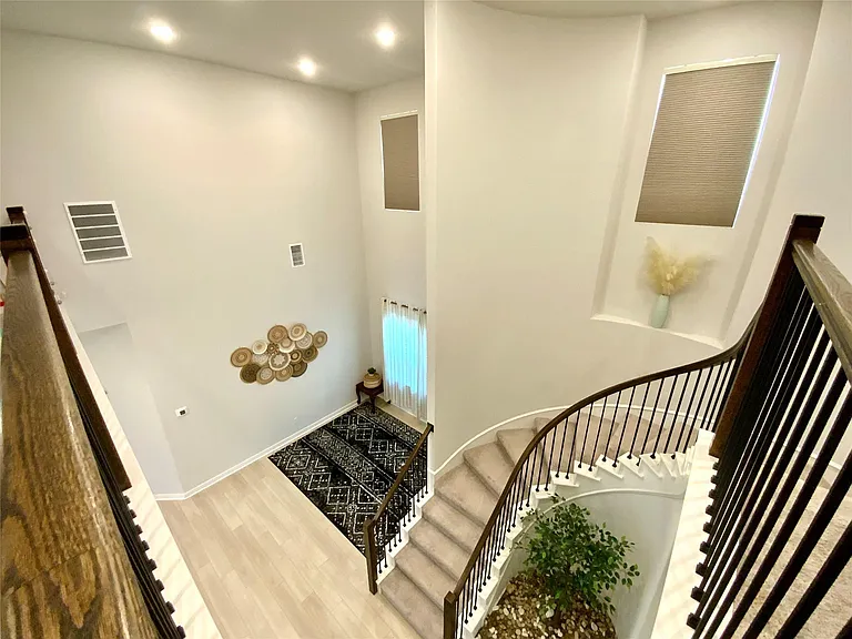243 Kings Pine Dr — Photo 25