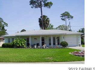 527 Dorset Cir, South Daytona, FL 32119