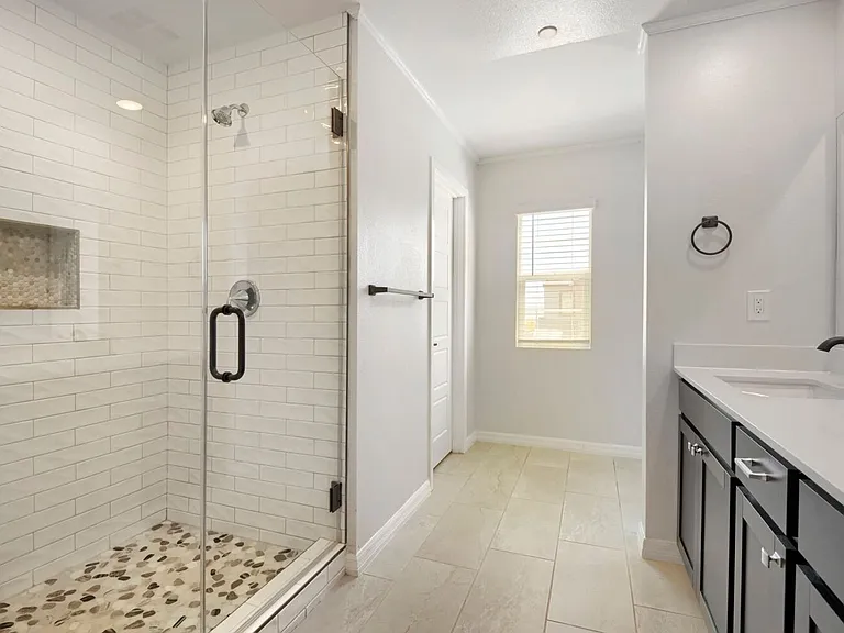 9493 Sky Pointe Dr — Photo 16