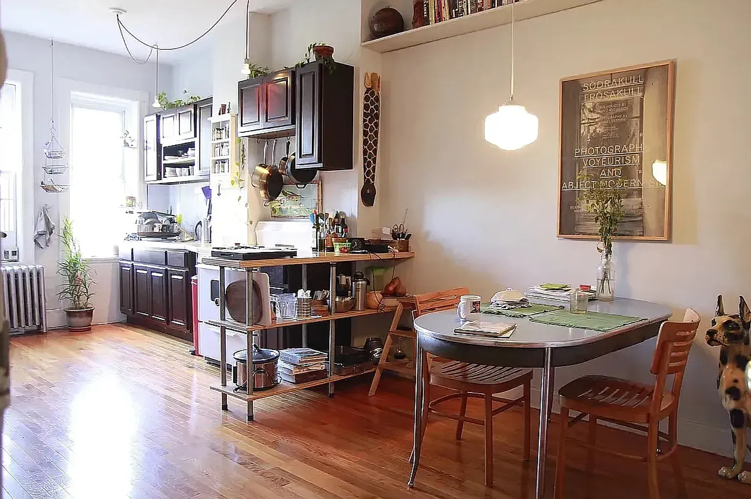 940 Kent Avenue — Photo 1
