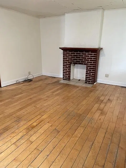 2 bed, 949 sqft, $750 — Photo 3