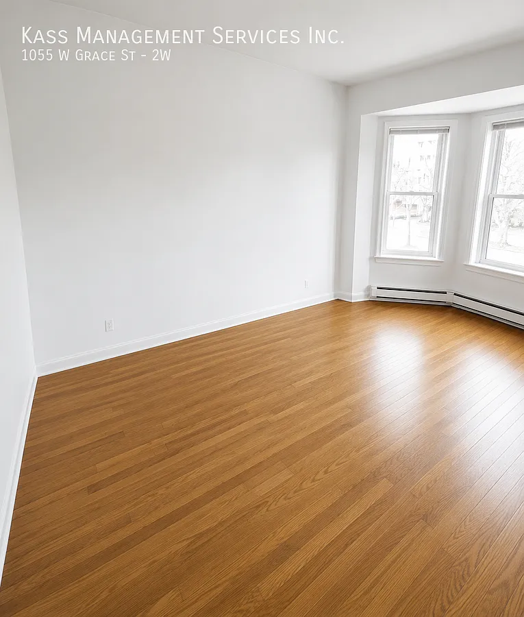 Charming 3 bed 1 bath Apartment Steps from Wrigley — Photo 2