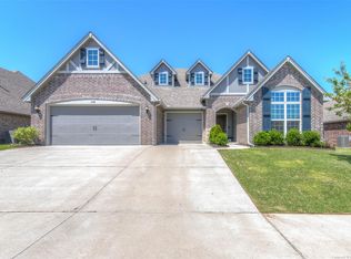 13310 S 20th St, Bixby, OK 74008