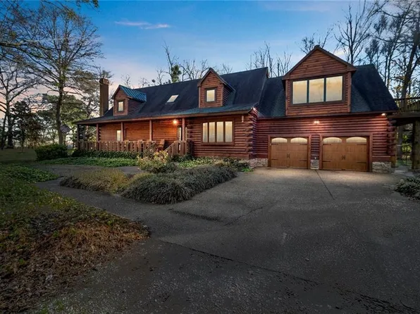 1717 Mill Landing Rd, Virginia Beach, VA 23457