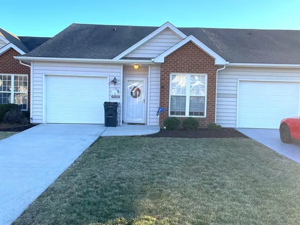22 Crocetti Ln, Lynchburg, VA 24501