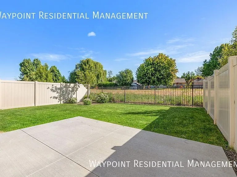 2094 S Defio Pl — Photo 37