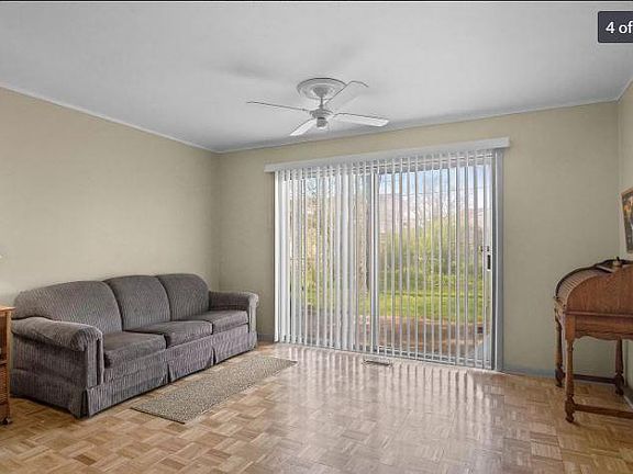 2nd image of 1146 Brighton Pl #1146