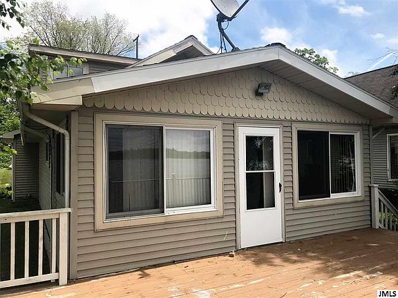 2nd image of 3128 Park Dr