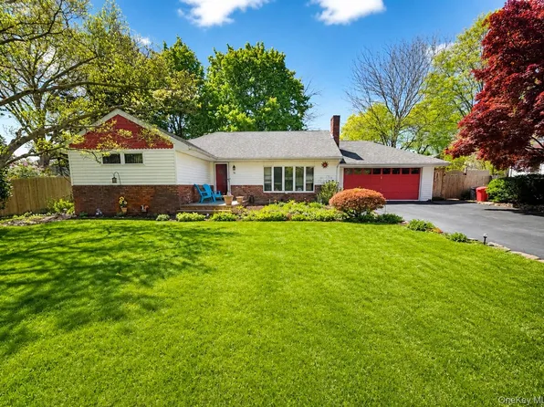 22 Beacon Drive, Sound Beach, NY 11789