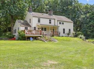 94 Raymond Ln, Wilton, CT 06897