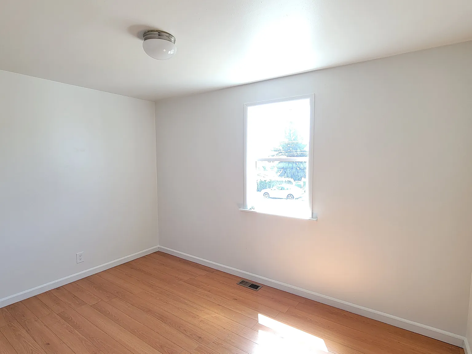 1 bed, 1440 sqft, $680 — Photo 4