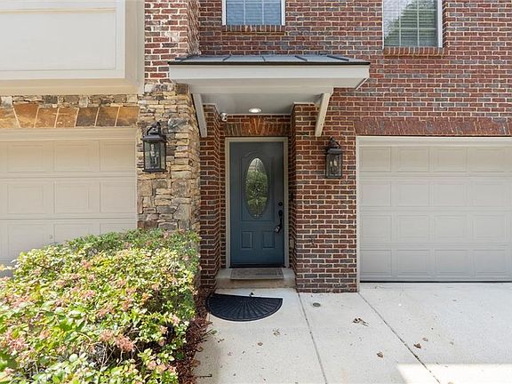 4th image of 5583 Julian Pl