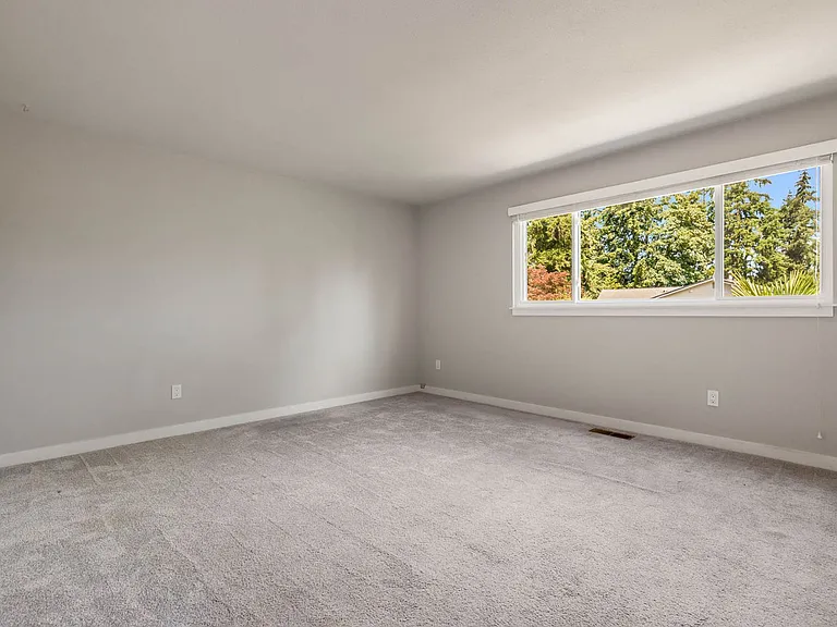 2206 SE 21st St — Photo 10