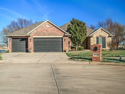 8700 NW 72nd Ct, Warr Acres, OK, 73132