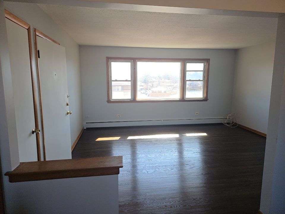 1st image of 604 N Ardmore Ave APT 2W