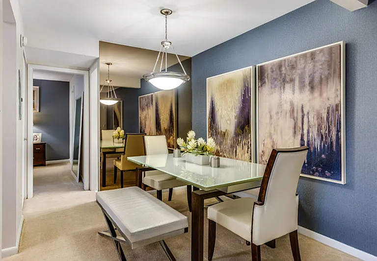 Dining Room at Oxford Square