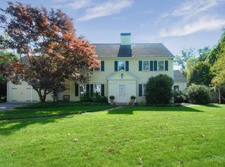 72 Alcott Rd, Concord, MA 01742